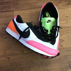 Nike Daybreak 