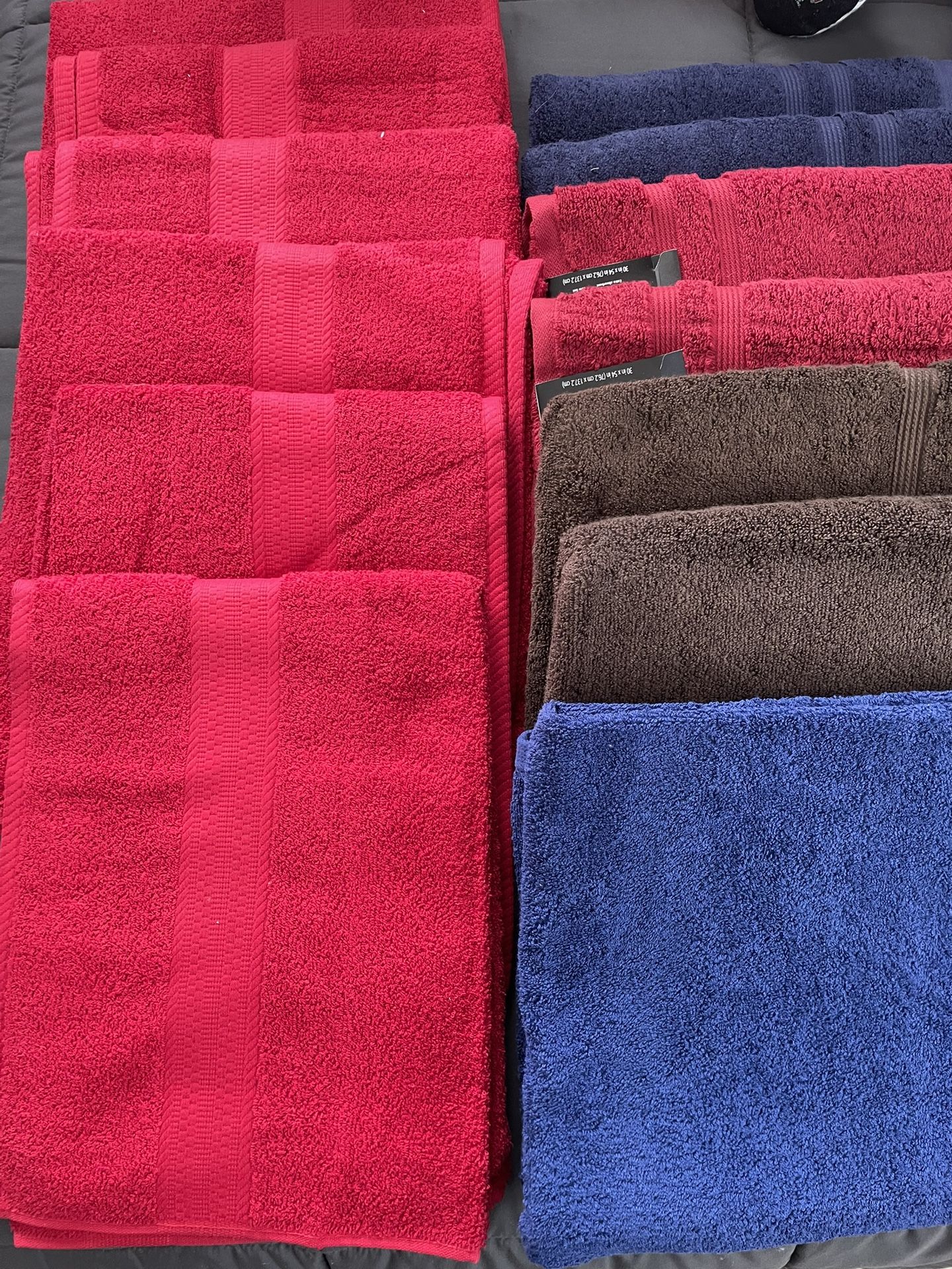 18 New Bath Towels, Assorted Colors