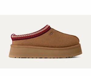 UGG Women’s Brown Suede Slip-On Slippers Red/White Trim Logo Round Toe Size 6
