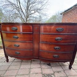 Bedroom Set, Dresser, Rocking Chair, Lamp