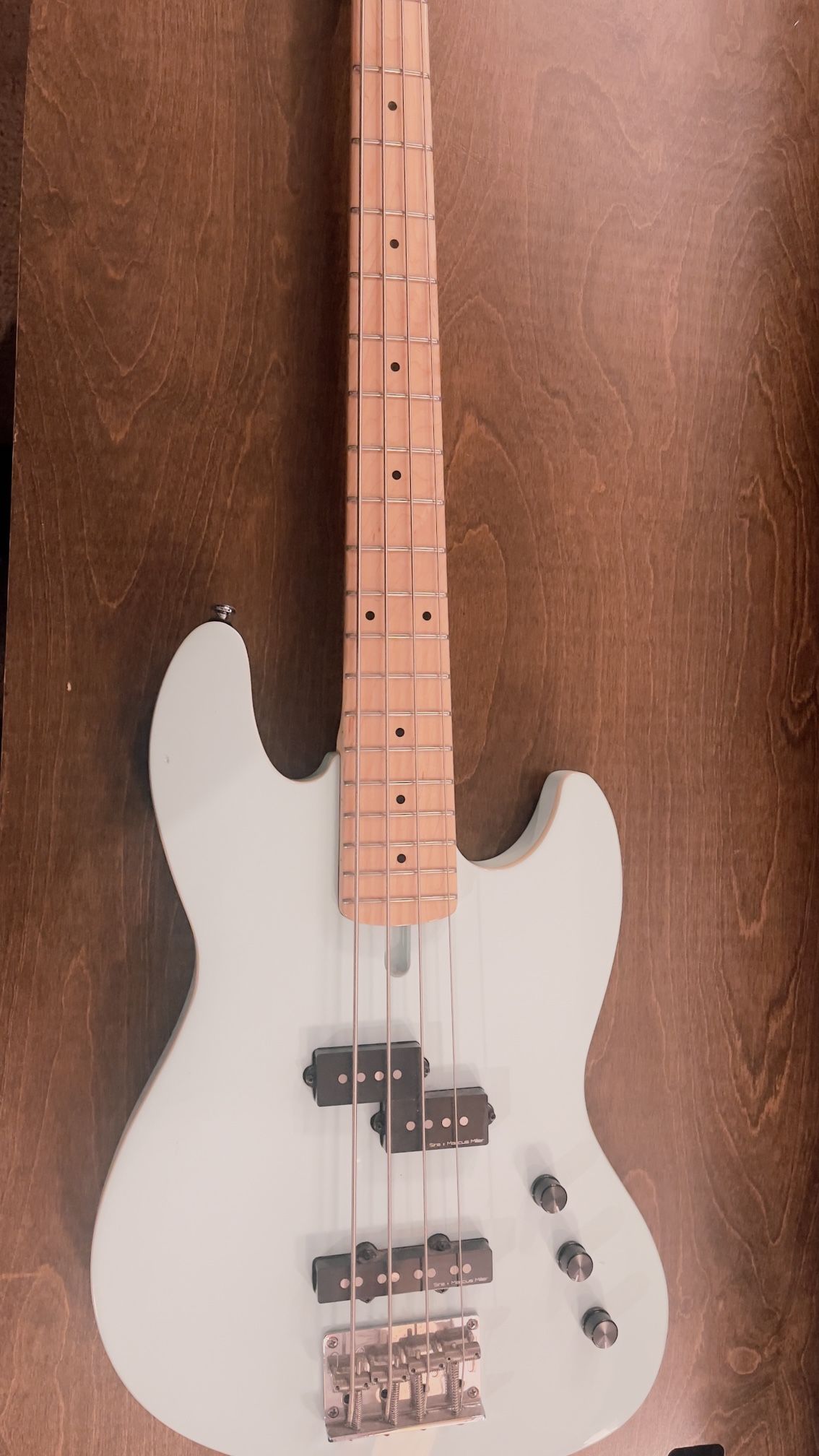 Marcus Miller U5 Bass Guitar