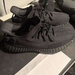 Yeezy Boost 350 Onyx Size 10 