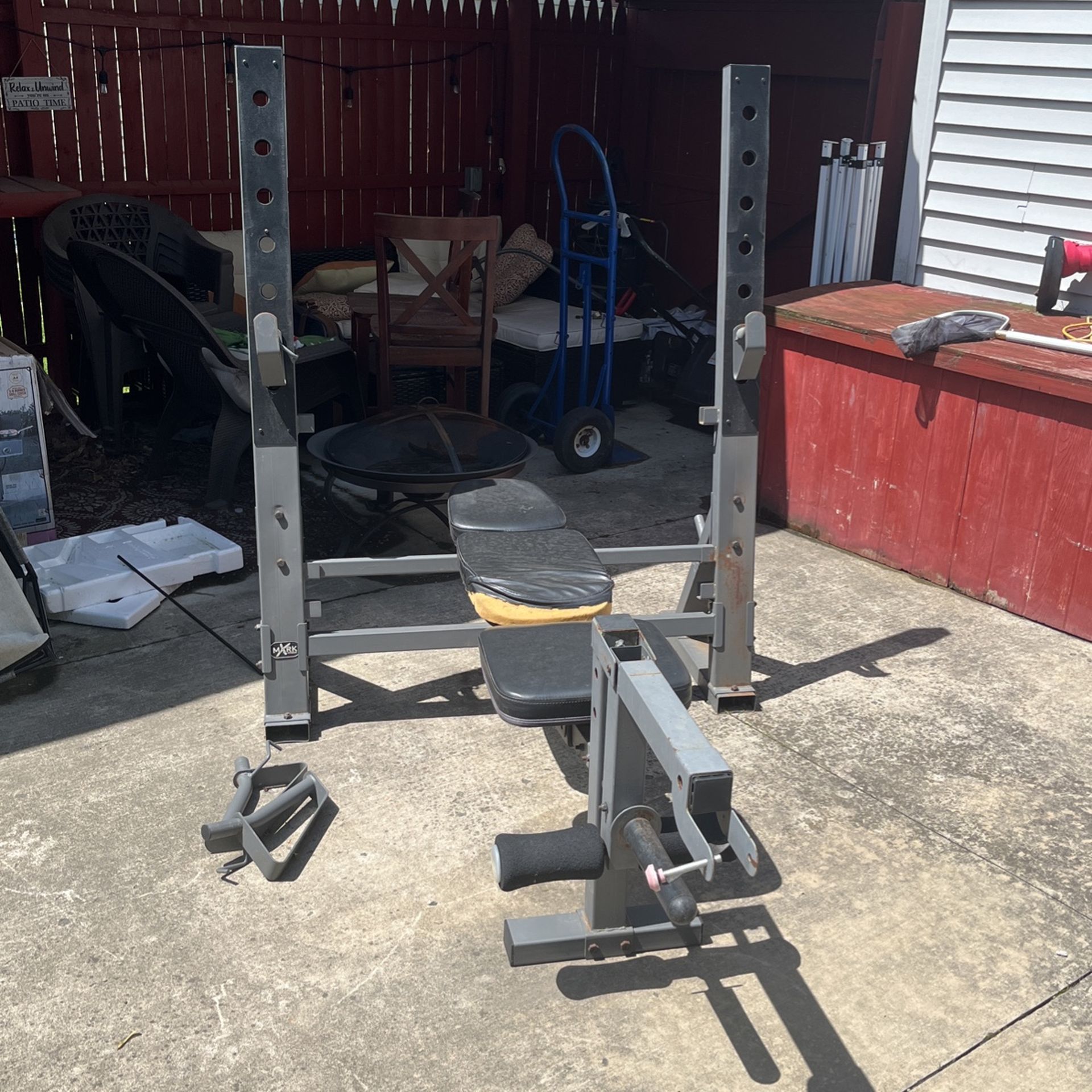 Weight Bench