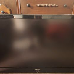 Samsung TV 46 Inch