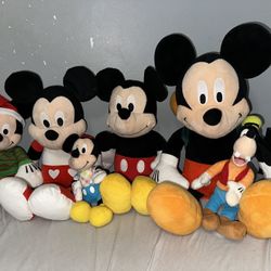 MICKEY MOUSE PLUSHIE LOT 