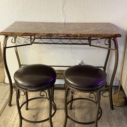 Mini Bar With Wine Storage With 2 Stools