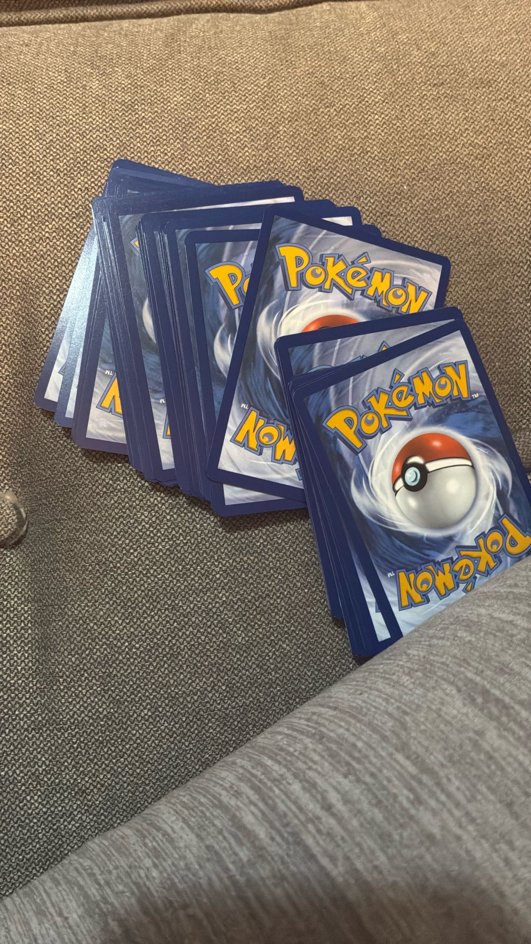 Pokémon Mega Evolution And Destin Rivals Bulk