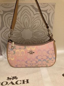 Coach Pink Shoulder bag