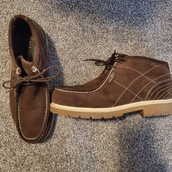 Lugz Boots 10.5 BROWN