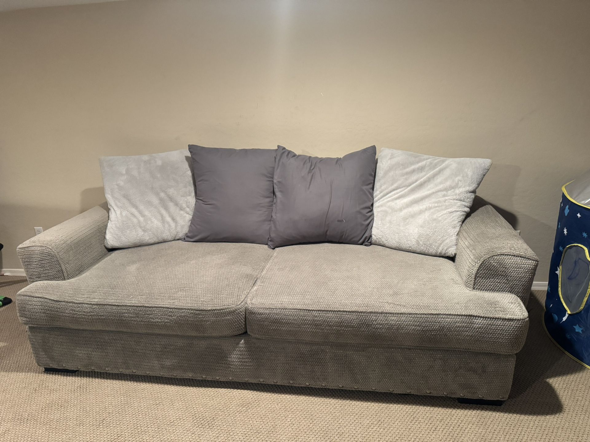 Nice Couch 