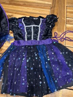 Size 2-3 Light-Up Witch Halloween Costume – Girls