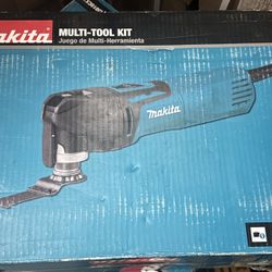 New sealed Makita 3 Amp Corded Variable Speed Oscillating Multi-Tool Kit TM3010CX1
