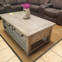 Coffee Table With Storage 
