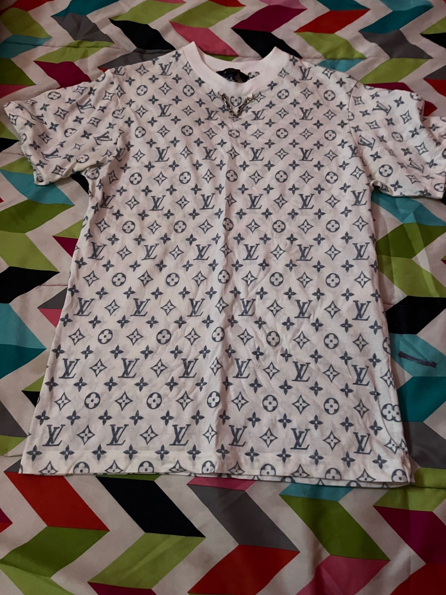 LV Size M