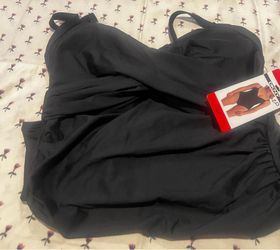 Women’s blk DKNY one piece bathing suit
