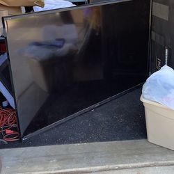 Sharp Aquos Smart Tv 70” 