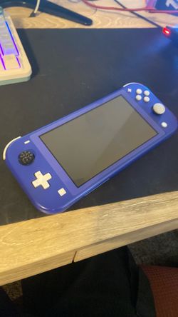 Blue Nintendo switch lite