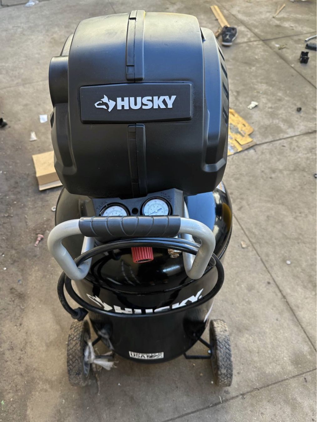 1.7 HP, 200 PSI, 30 Gal., 5.1 SCFM 90 PSI, Single-Stage, Oil Free Portable Vertical Electric Air Com