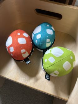4MOMS Original Mamaroo Seat Swing Set of 3 Replacement Mobile Balls