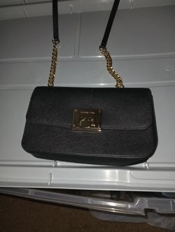 Michael Kors Tina Saffiaon