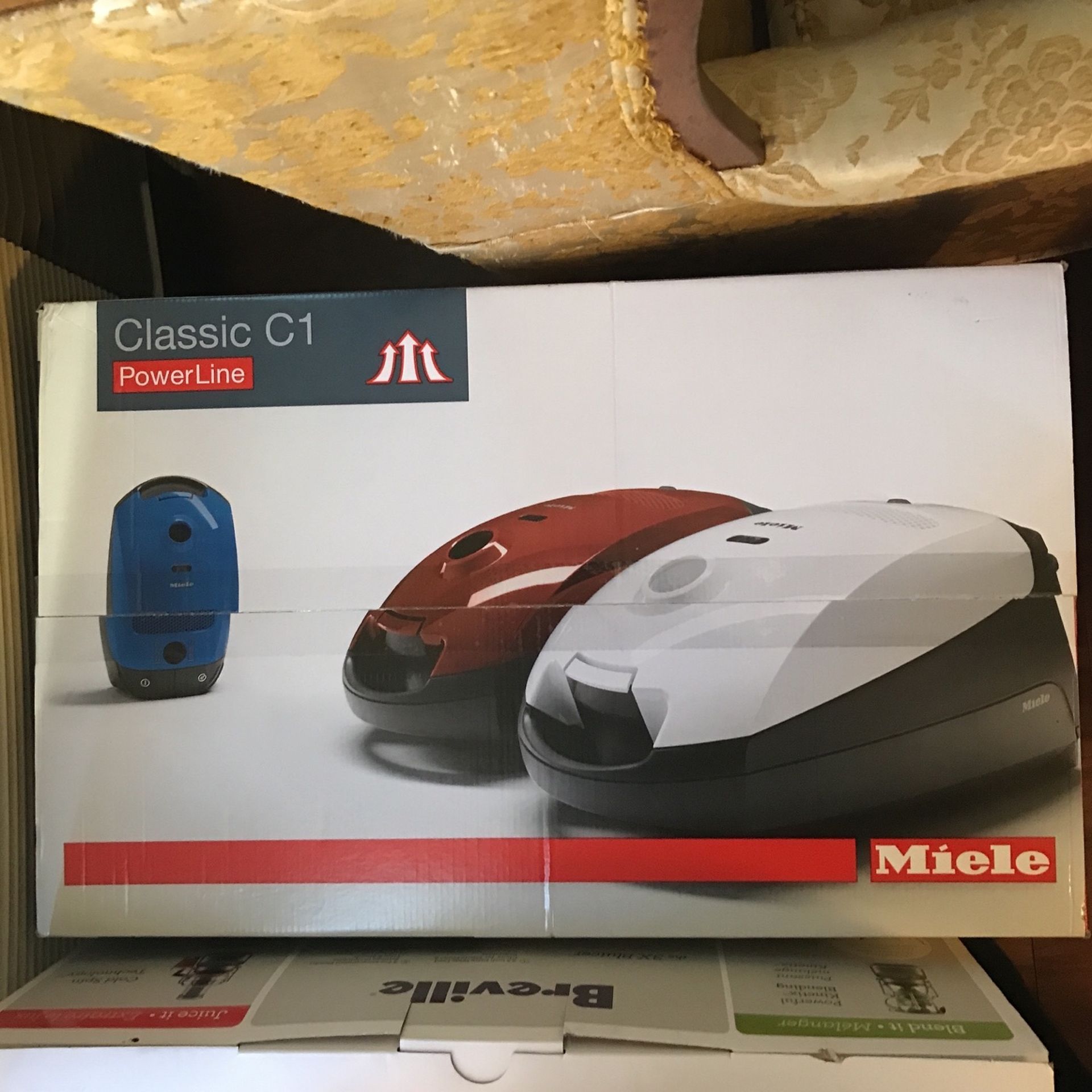 Miele classic C1 Brand new