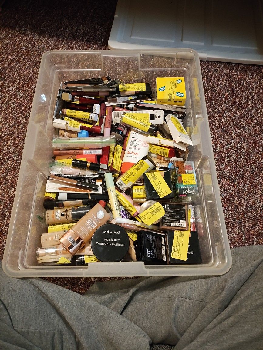 Assorted Makeup