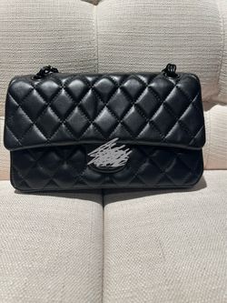 Designer hand bag purse (read description)