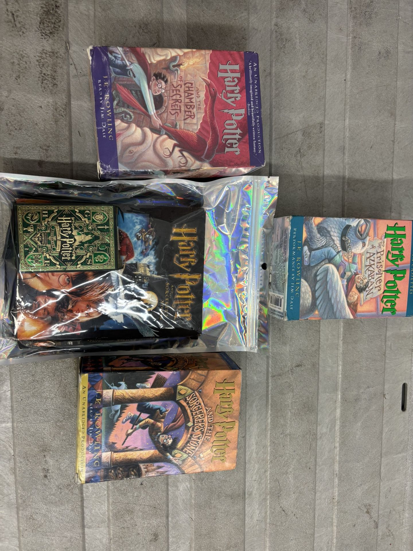 # Lot Harry Potter Collectors Items