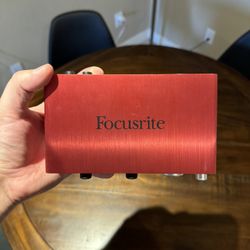 Focusrite Scarlett 2i2