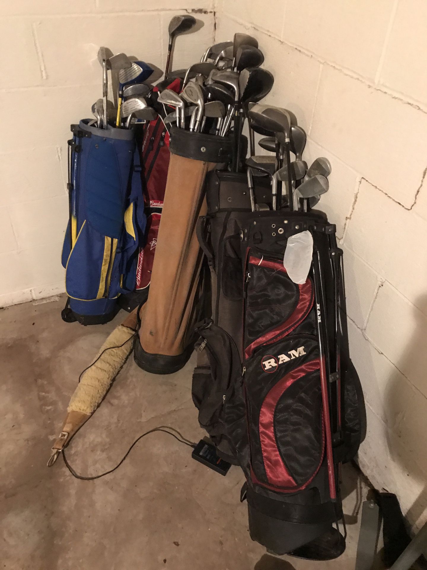 Golf clubs 50 a set
