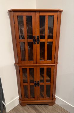 Corner Curio Cabinet