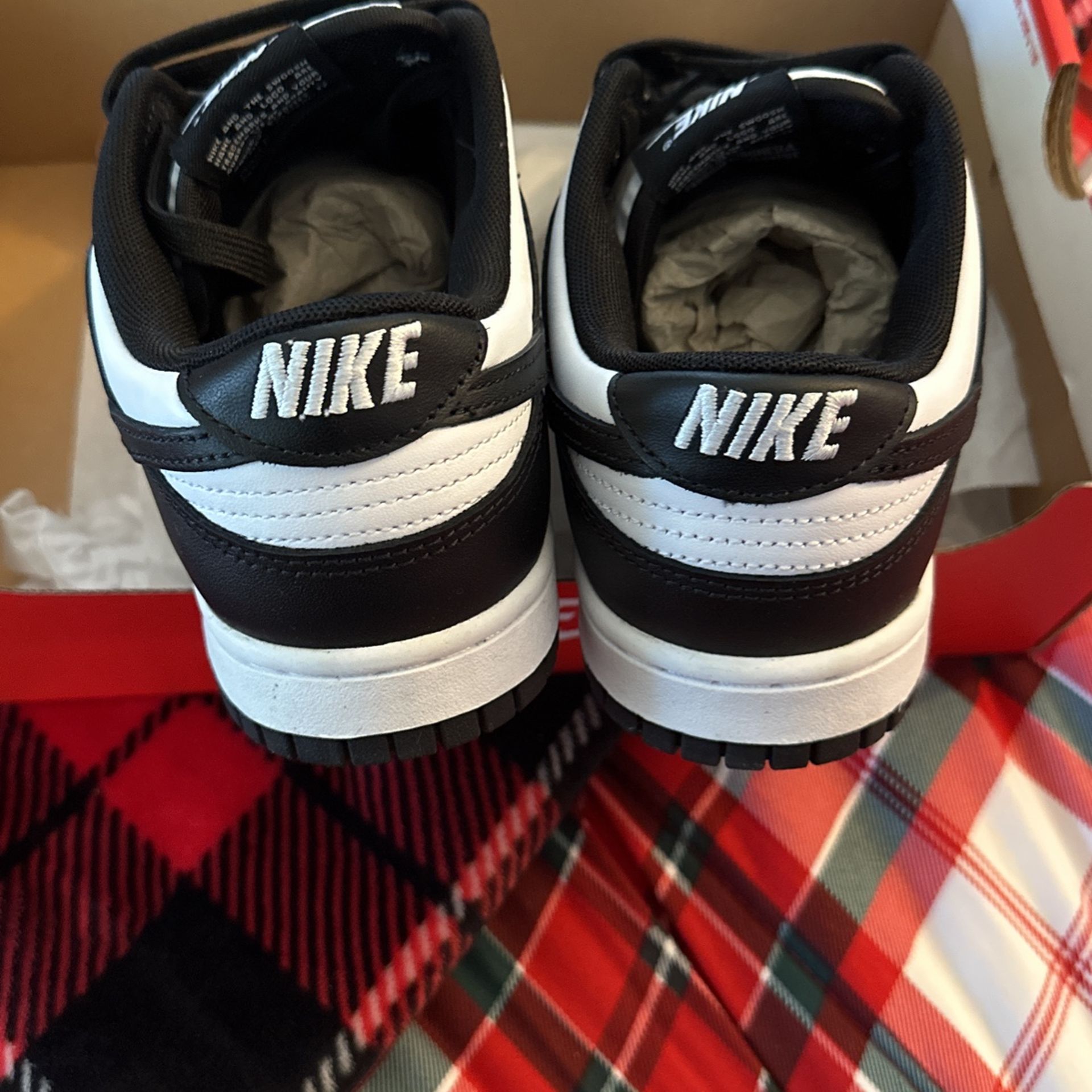 Nike Dunk Low “pandas”