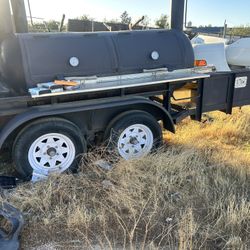 BBQ SMOKER