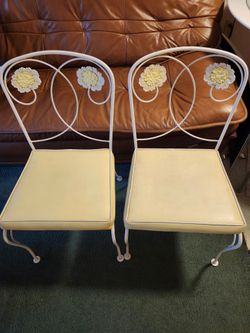 Vintage wrought iron chairs-2