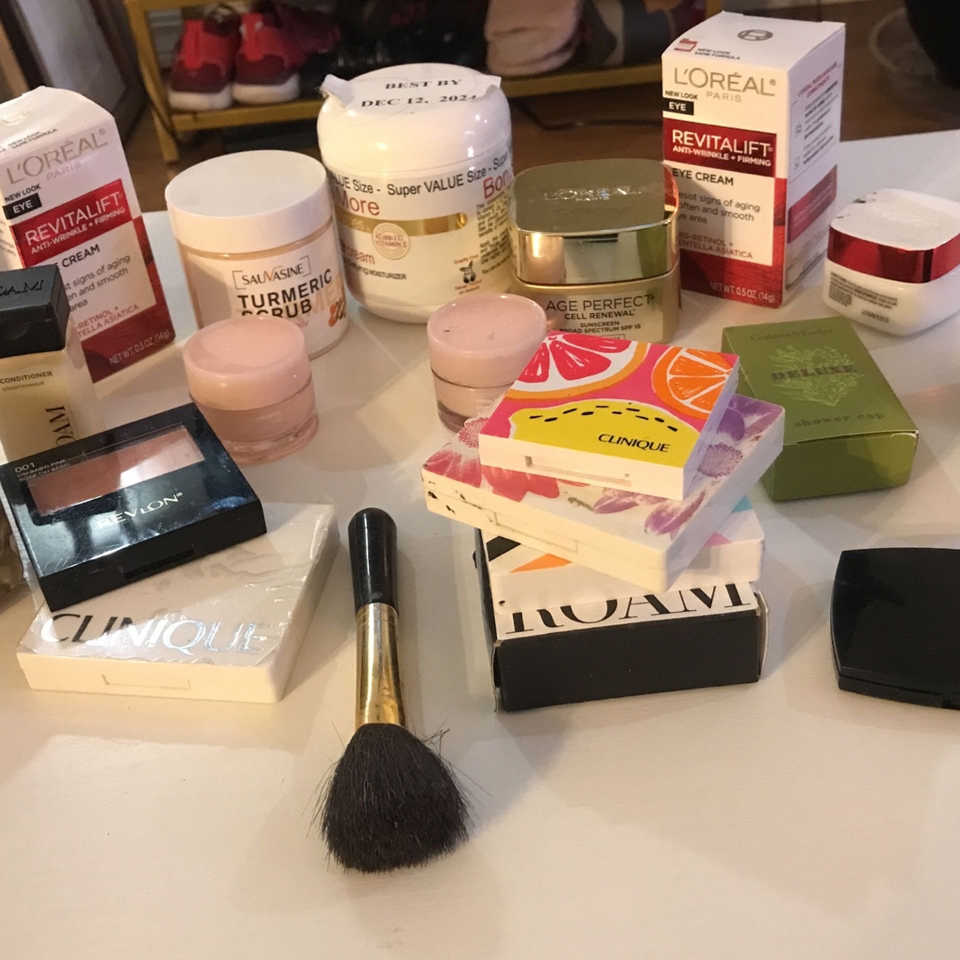 Expired Face Eyes Creams And Makeup