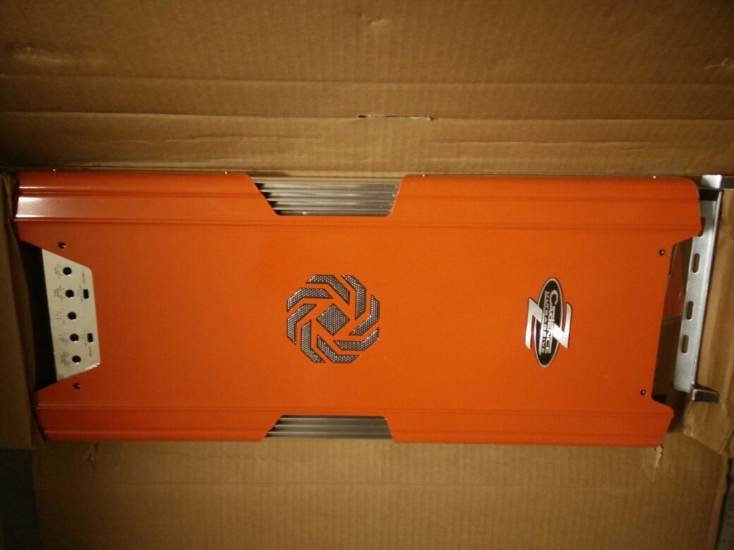 Cadence Z7000 Car Audio Competition Amplifier 1500 RMS