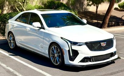 2023 Cadillac CT4