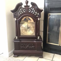 Jenlea Daniel Dakota Grandfather Clock 