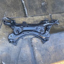 15 Toyota Prius Subframe Oem
