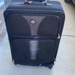 Black Luggage 