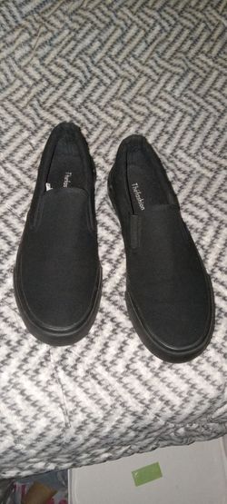 New Unisex Black Sneakers