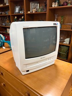 1996 Quasar TV / VCR Combo