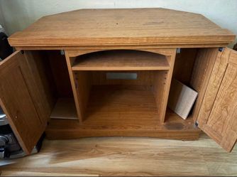 Entertainment stand