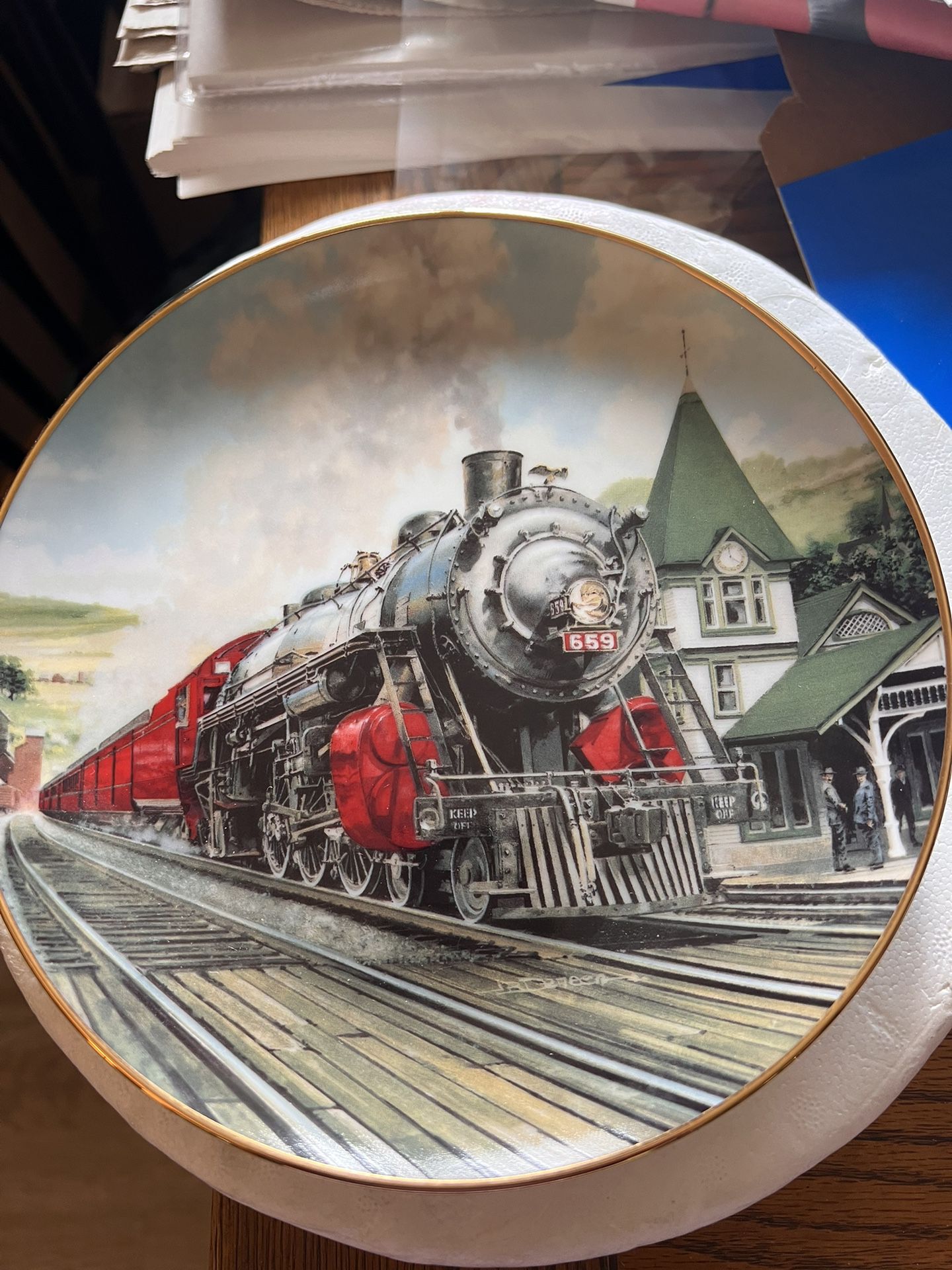 Alton Limited Collector Plate From The Great American Train Series.  Certified Authentic. 