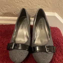 Wool and patent leather Wedge  heels size 7
