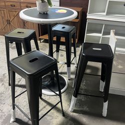 Brand new table with 4-PCS 30 in.​ Metal Bar Stool,$199  Warehouse Clearance Sale   🔥First Come, First Served🔥  🔥Reserve with a Deposit🔥  Address: