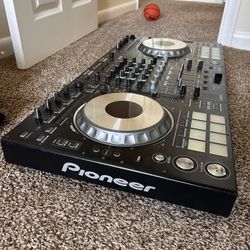 THE PIONEER DDJ - SZ