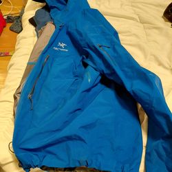 Arc'teryx Men's Beta AR Jacket (XL)