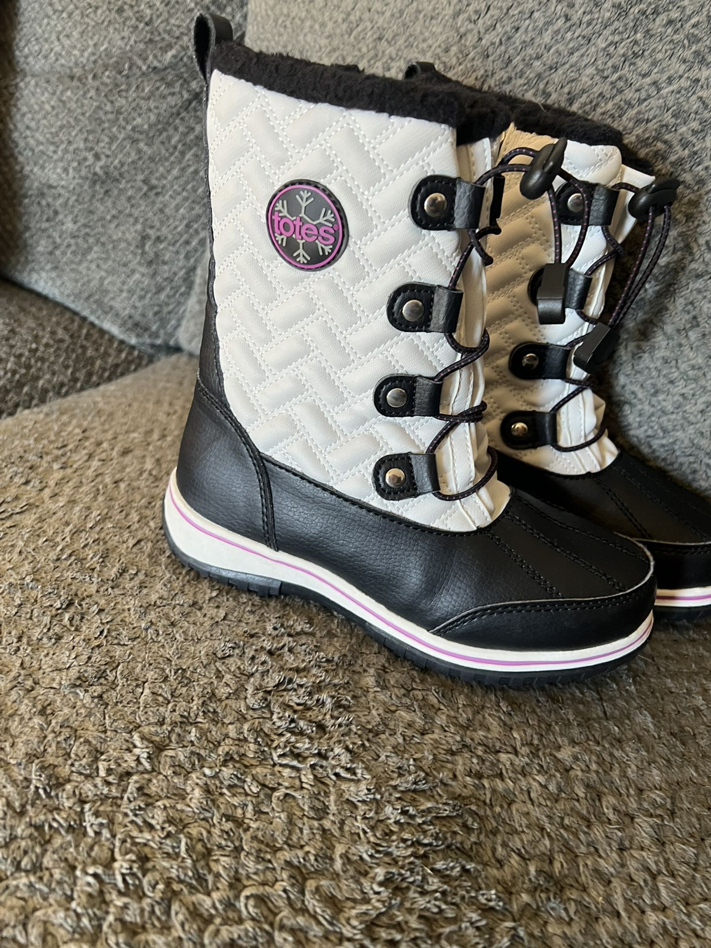 Totes Brand Girls Snow Boots