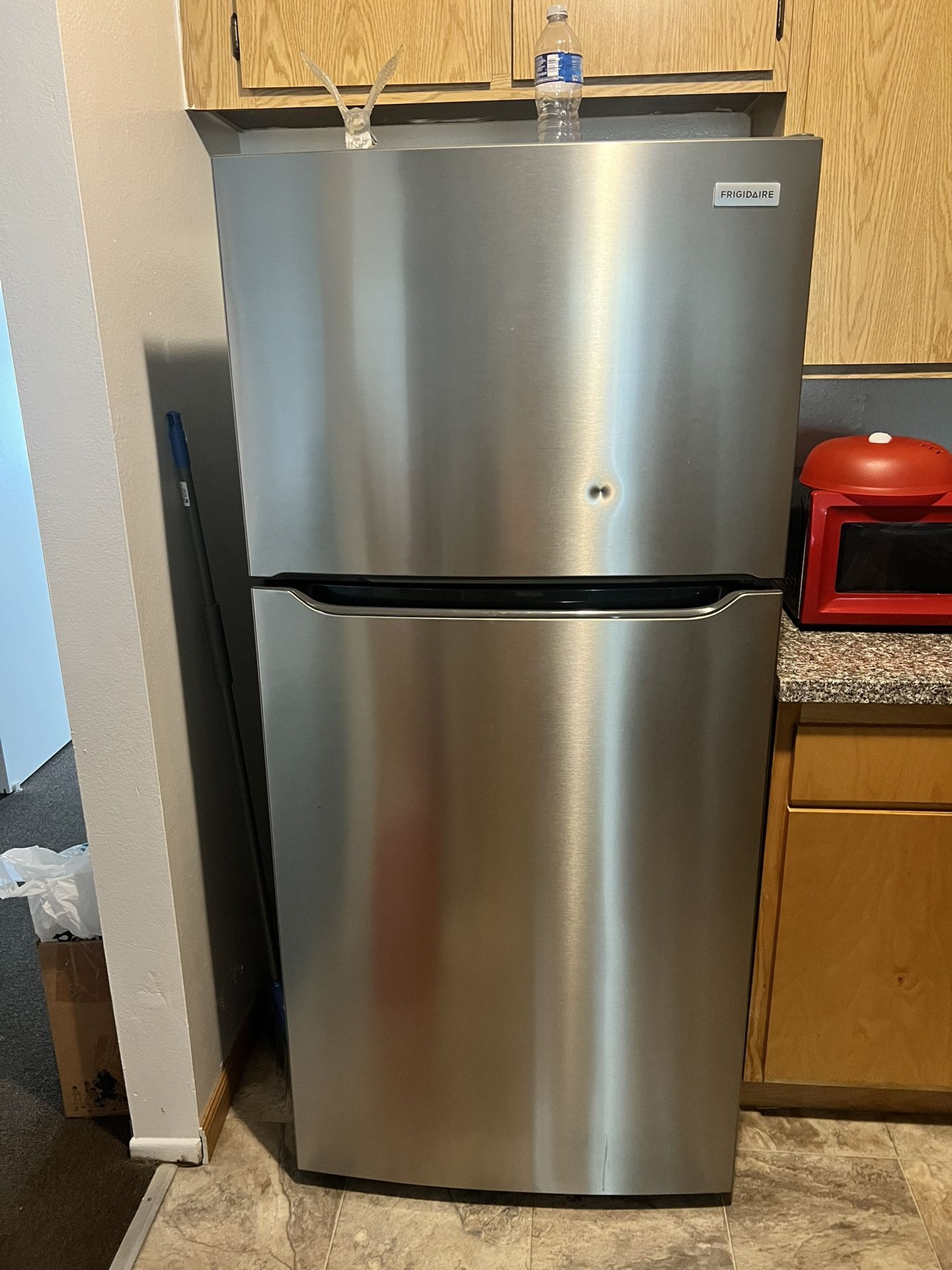 Frigidaire Refrigerator